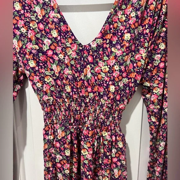 Floral Long Sleeve Dress - Picture 3 of 6